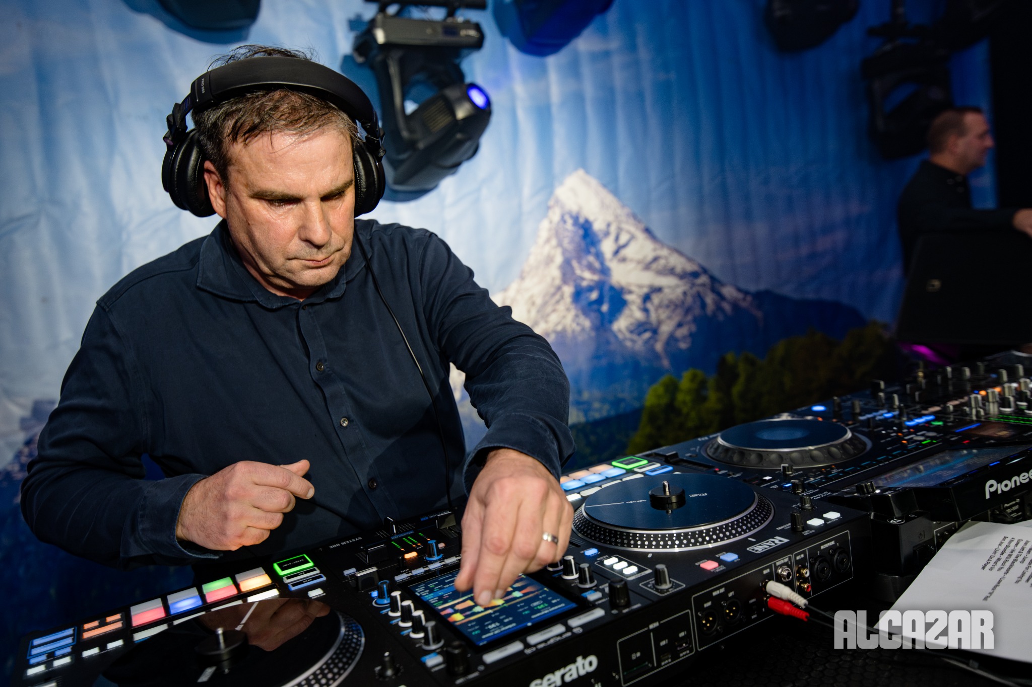 DJ Menno tijdens Alcazar The Reunion